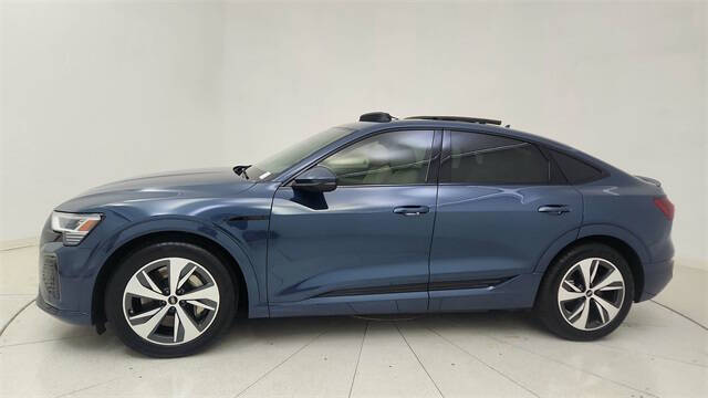 2024 Audi Q8 Sportback e-tron quattro Premium S line
