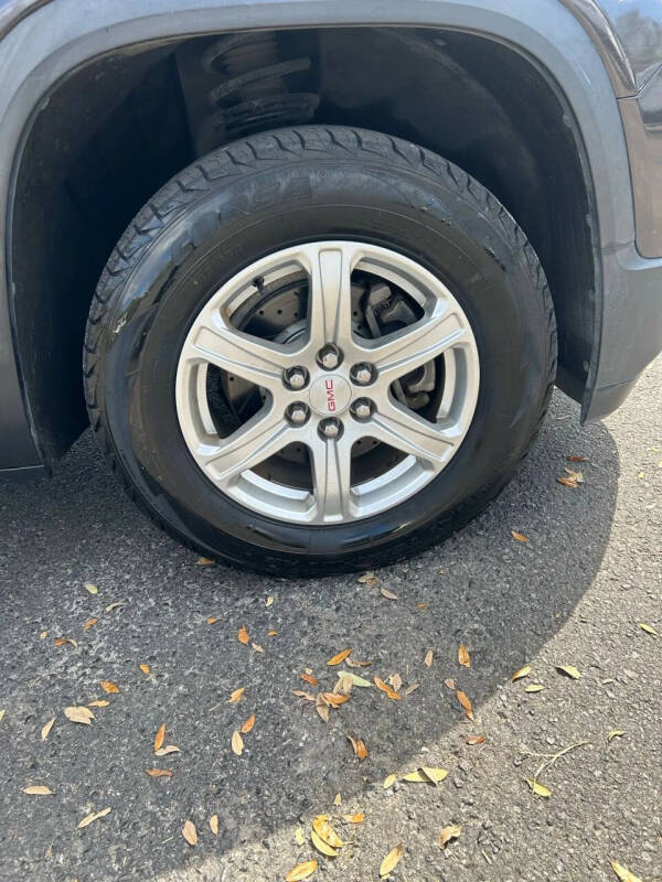 2018 GMC Acadia SLE-1