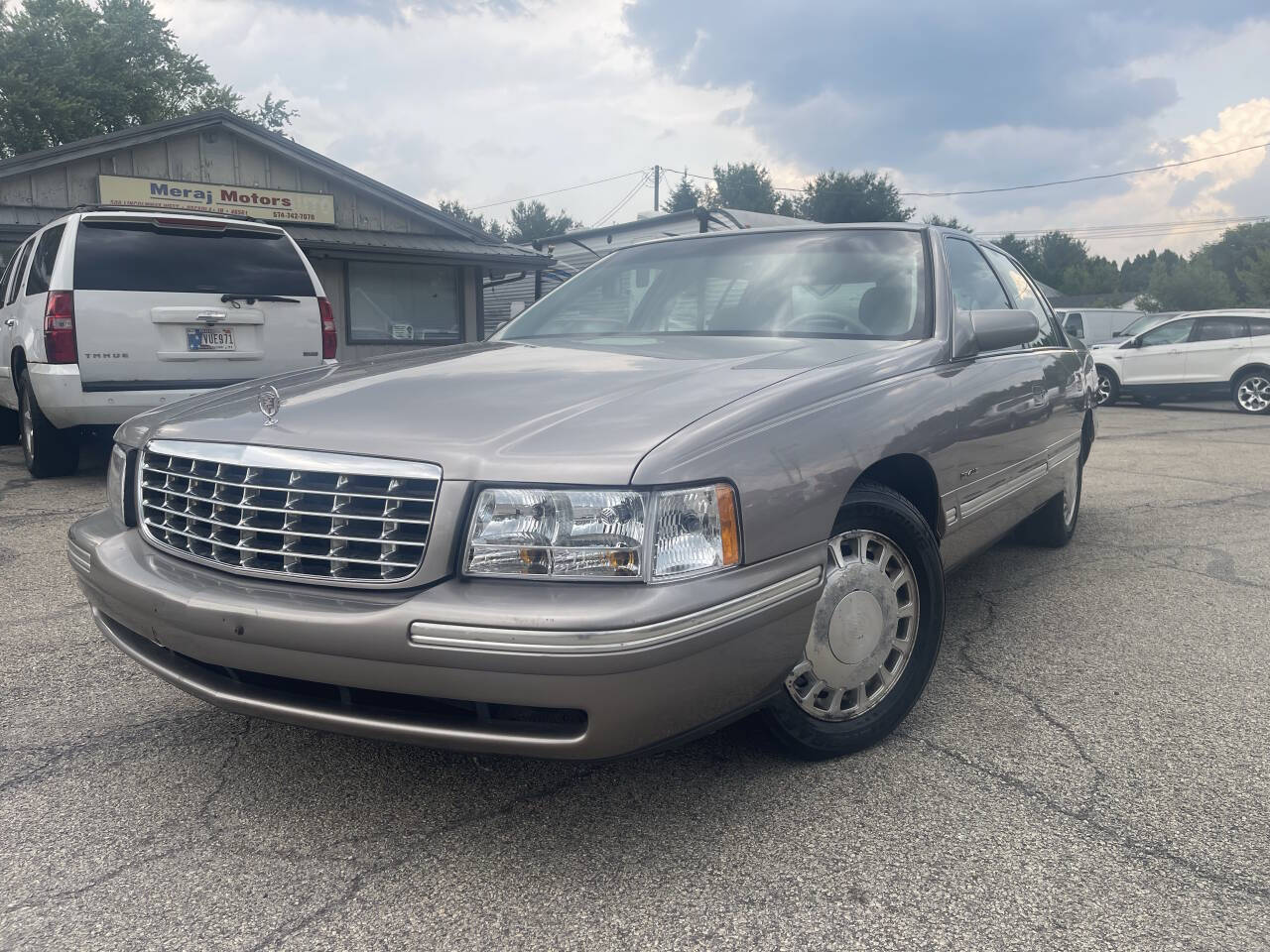 1998 Cadillac DeVille Sedan FWD