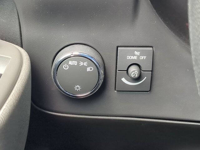 2025 Chevrolet Express 2500