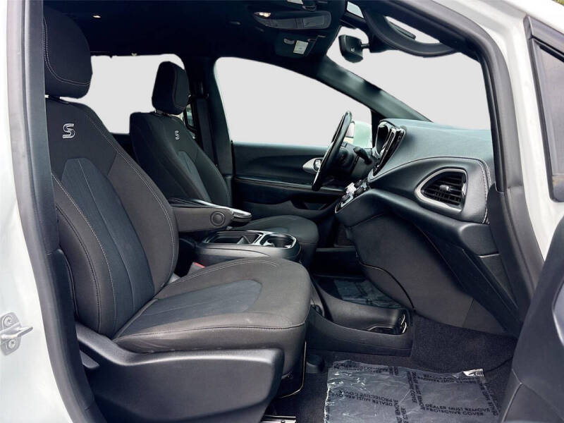 2021 Chrysler Pacifica Touring