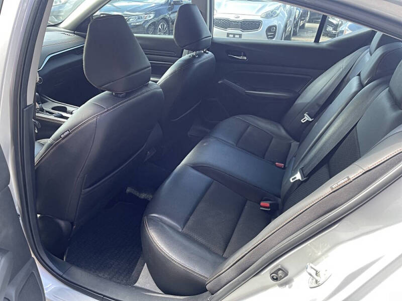 2019 Nissan Altima 2.5 SR