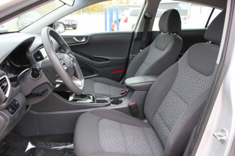 2018 Hyundai Ioniq Hybrid Blue