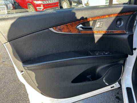 2019 Lincoln Nautilus Reserve