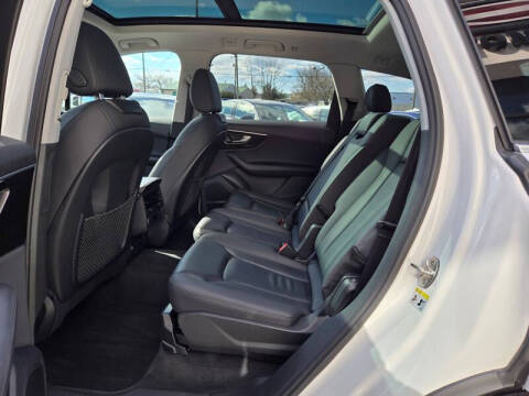 2023 Audi Q7 quattro Premium Plus 55 TFSI