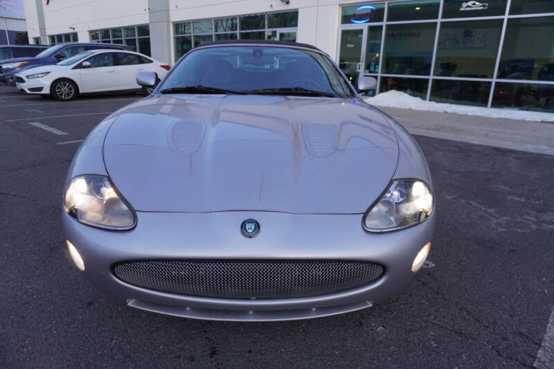 2006 Jaguar XKR