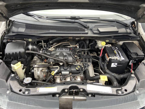 2010 Volkswagen Routan SE