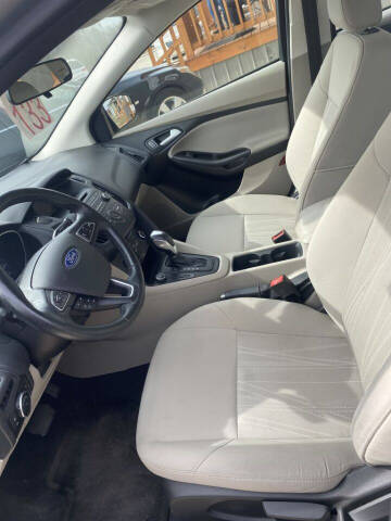 2015 Ford Focus SE