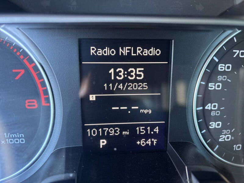 2016 Audi A4 2.0T quattro Premium