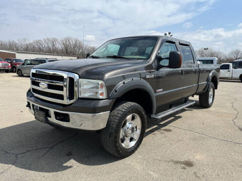 2006 Ford F-350 Super Duty for sale at Auto Mall of Springfield in Springfield IL