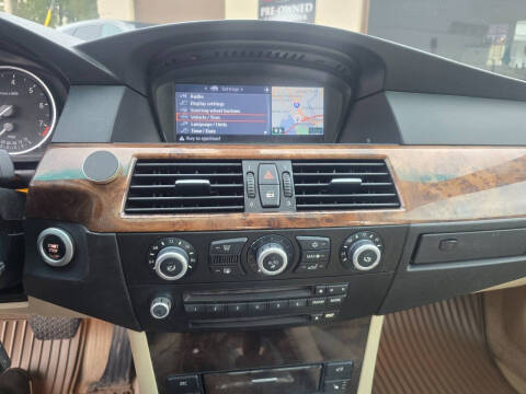 2008 BMW 5 Series 528xi