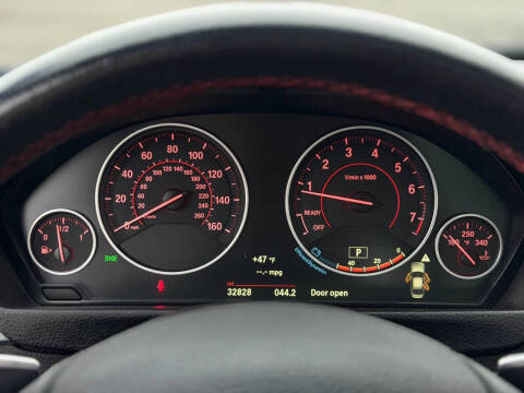 2018 BMW 3 Series 330i xDrive