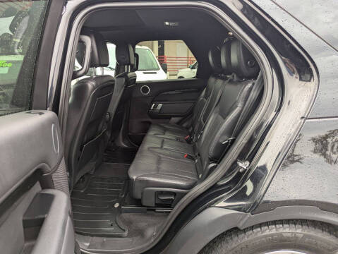 2017 Land Rover Discovery SE