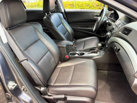 2017 Acura ILX