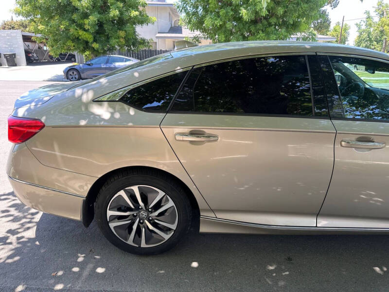 2018 Honda Accord Hybrid Touring