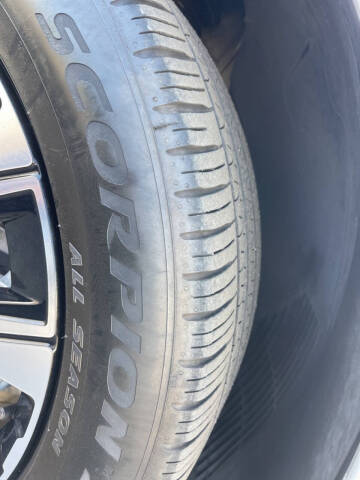 2023 Volvo XC60 B5 Core