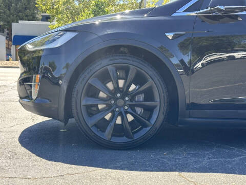 2018 Tesla Model X 75D