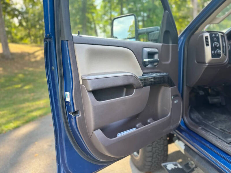 2016 GMC Sierra 2500HD Denali