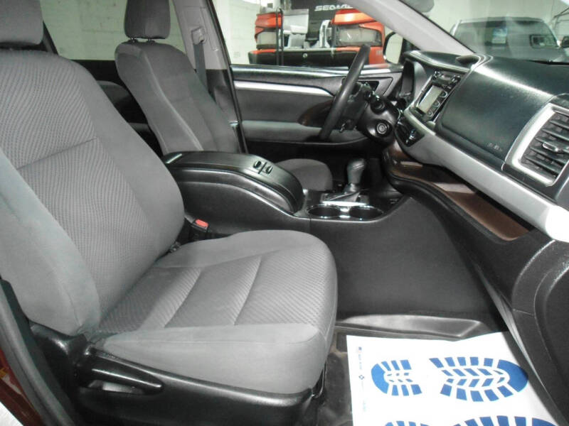 2018 Toyota Highlander LE Plus