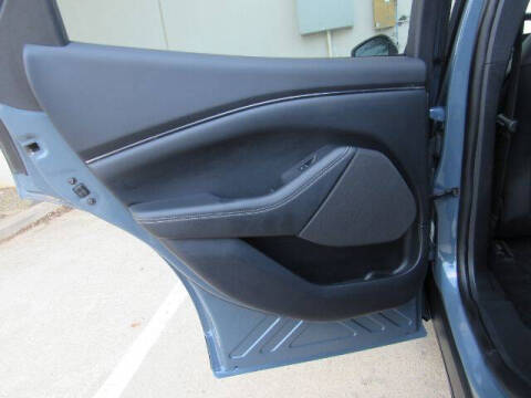 2024 Ford Mustang Mach-E Select