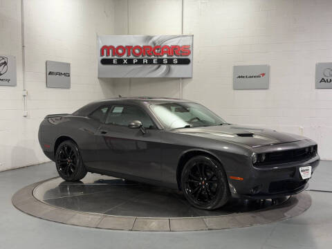 2018 Dodge Challenger SXT Plus