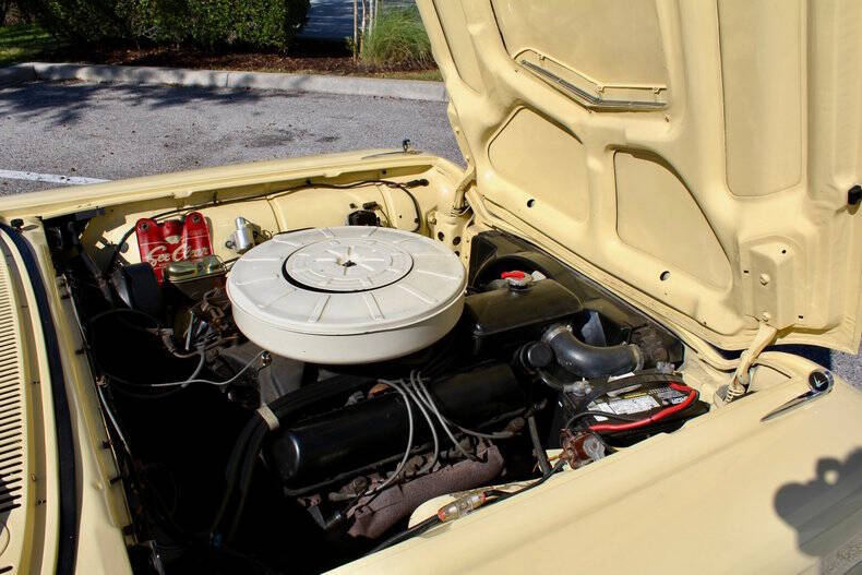 1959 Ford Thunderbird