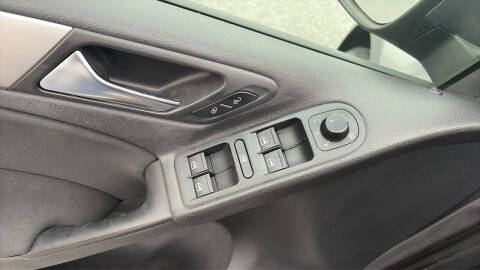 2010 Volkswagen Golf 2.5L PZEV