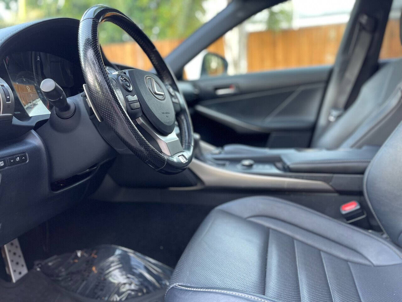 2016 Lexus IS 300  - $17,035