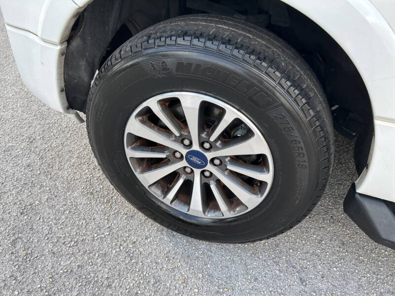 2017 Ford Expedition EL XLT