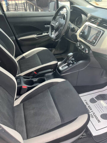 2021 Nissan Versa SV