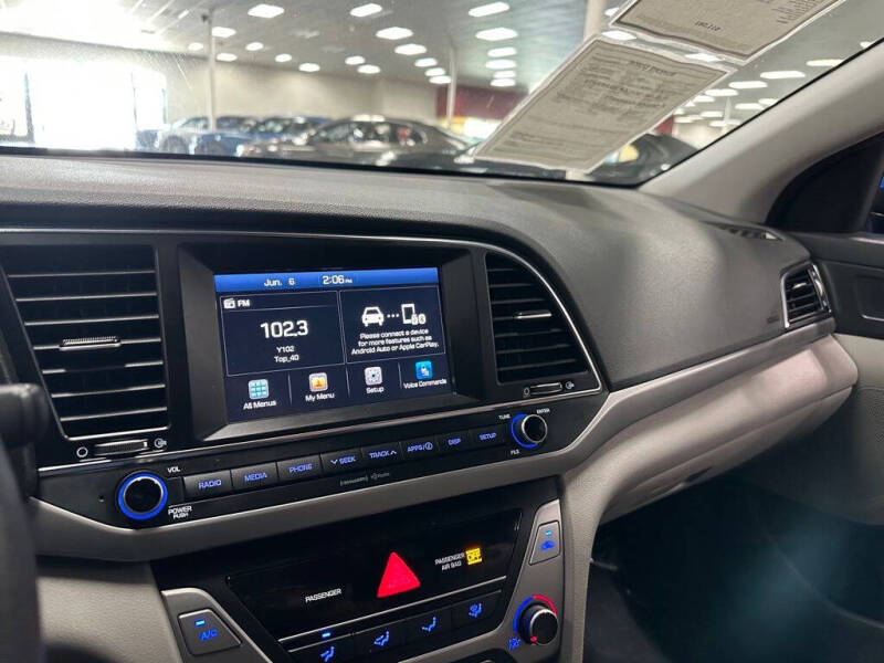 2018 Hyundai Elantra