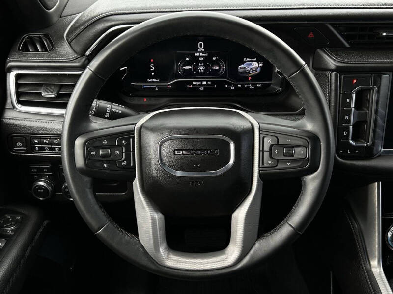 2023 GMC Yukon Denali