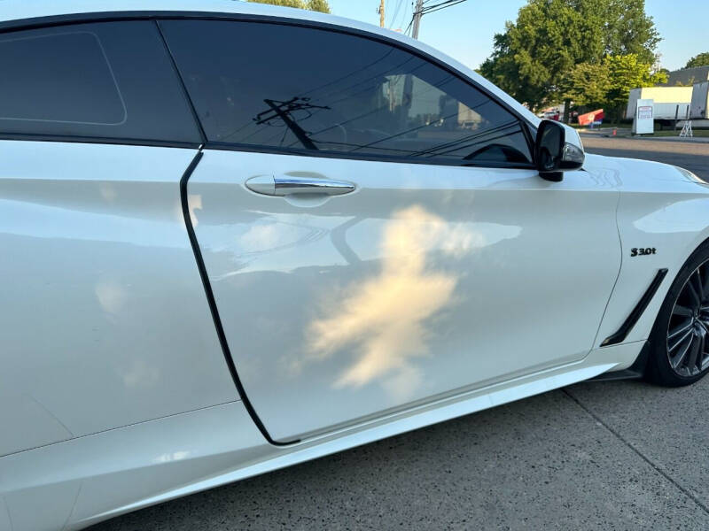 2017 Infiniti Q60 Red Sport 400