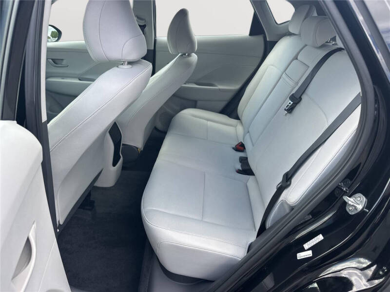 2024 Hyundai Kona SE
