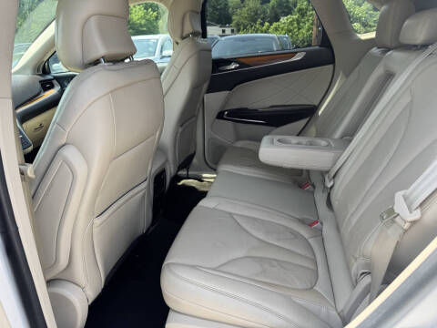 2019 Lincoln MKC Select