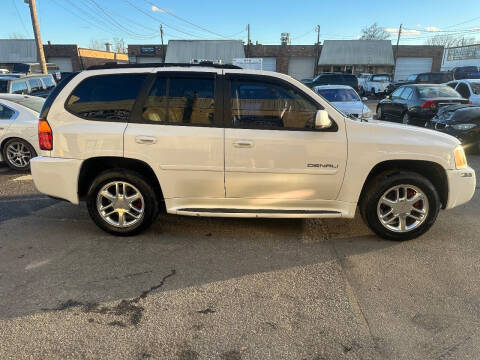 2007 GMC Envoy Denali