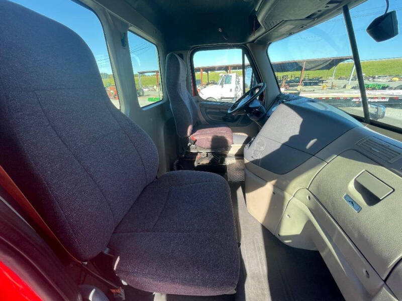 2017 Freightliner Cascadia