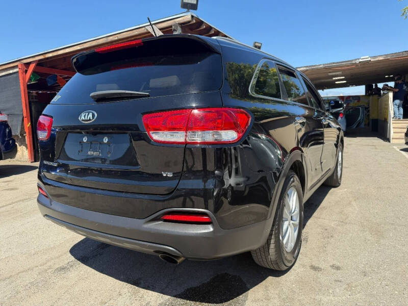 2018 Kia Sorento LX V6