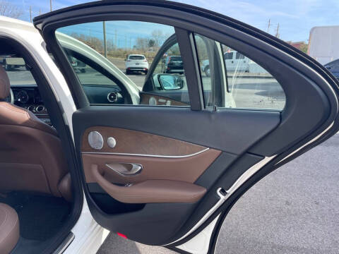 2018 Mercedes-Benz E-Class E 300