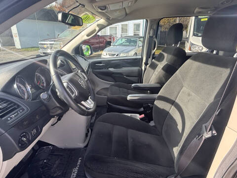 2016 Dodge Grand Caravan SE