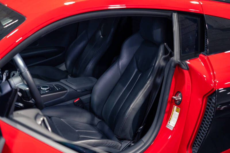 2023 Audi R8 5.2 V10 performance