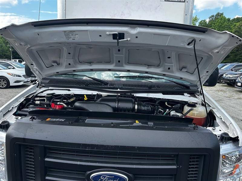 2018 Ford E-Series E-350 SD