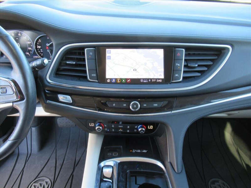 2023 Buick Enclave Premium