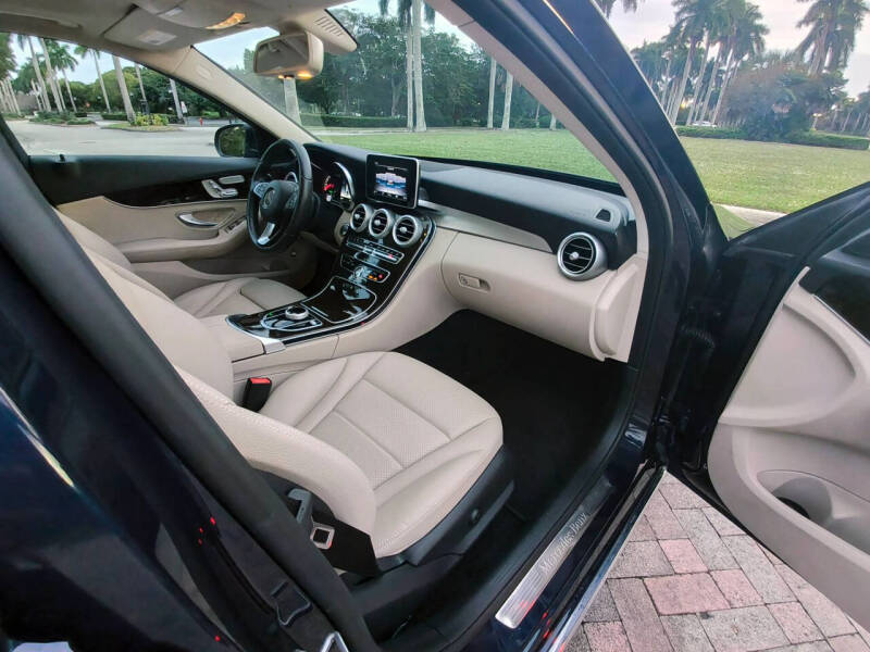 2018 Mercedes-Benz C-Class C 300