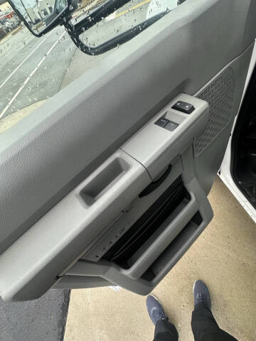 2015 Ford E-Series E-450 SD