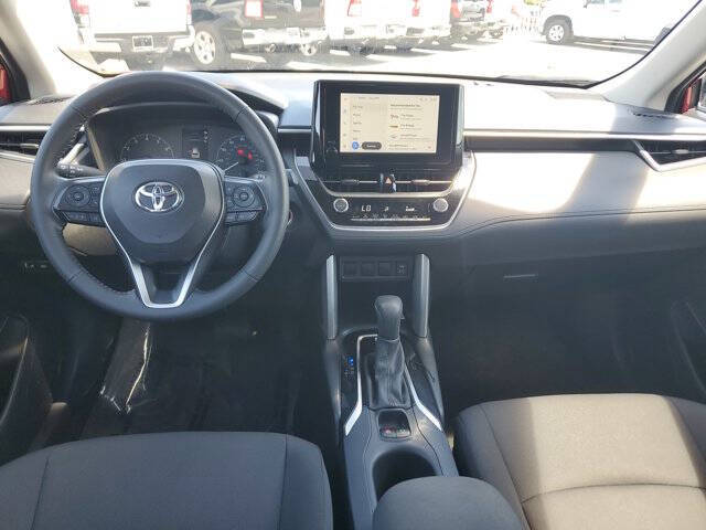 2023 Toyota Corolla Cross LE