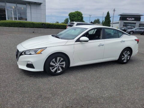 2020 Nissan Altima for sale at Karmart in Burlington WA