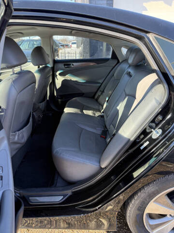 2011 Hyundai Sonata Hybrid Premium