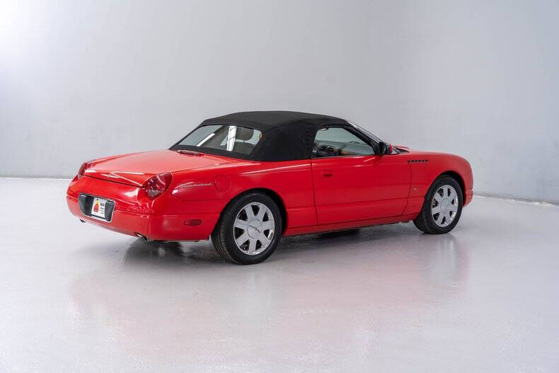 2003 Ford Thunderbird