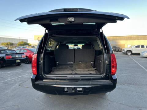 2013 GMC Yukon XL SLE